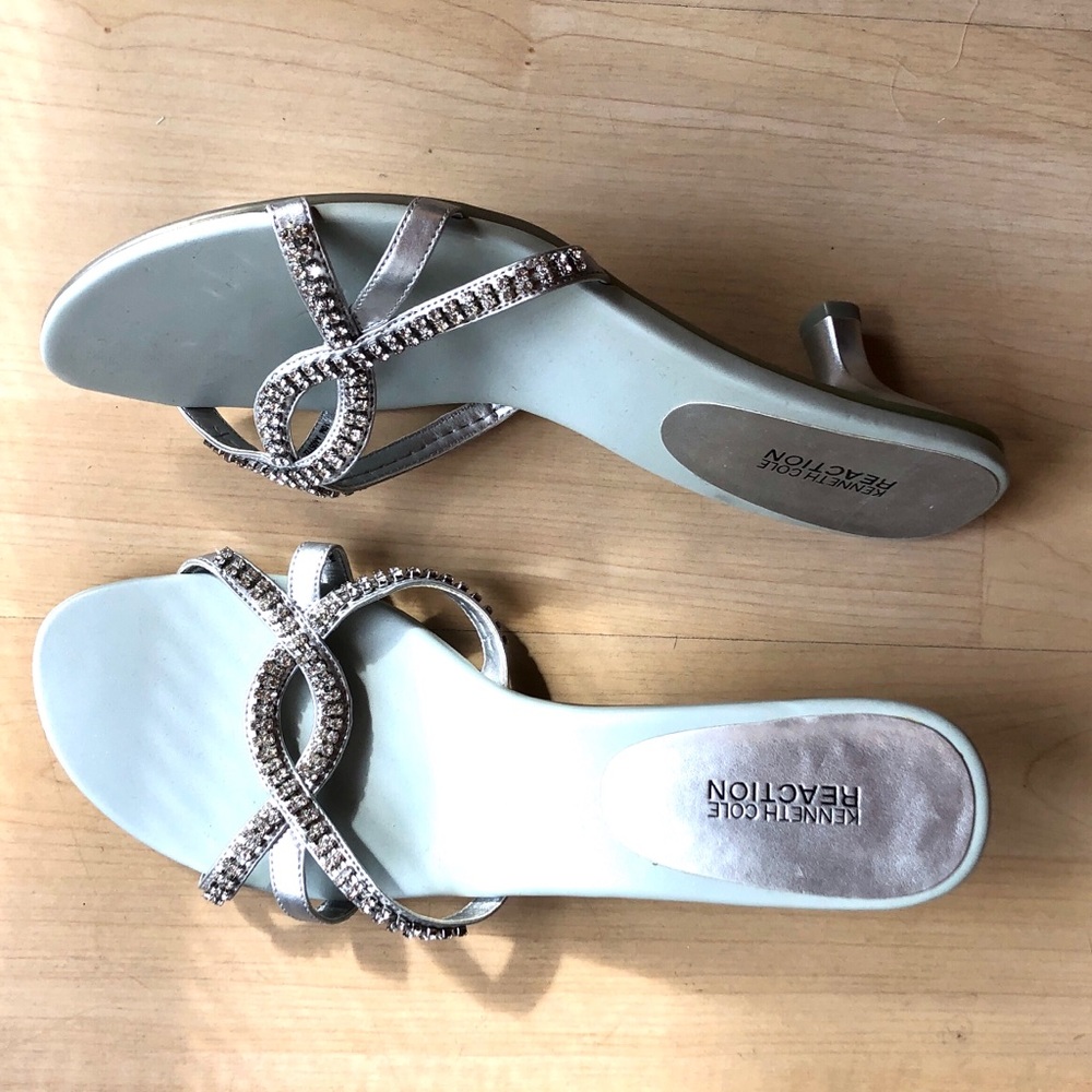 Kenneth Cole Reaction Silver Dressy Sandals